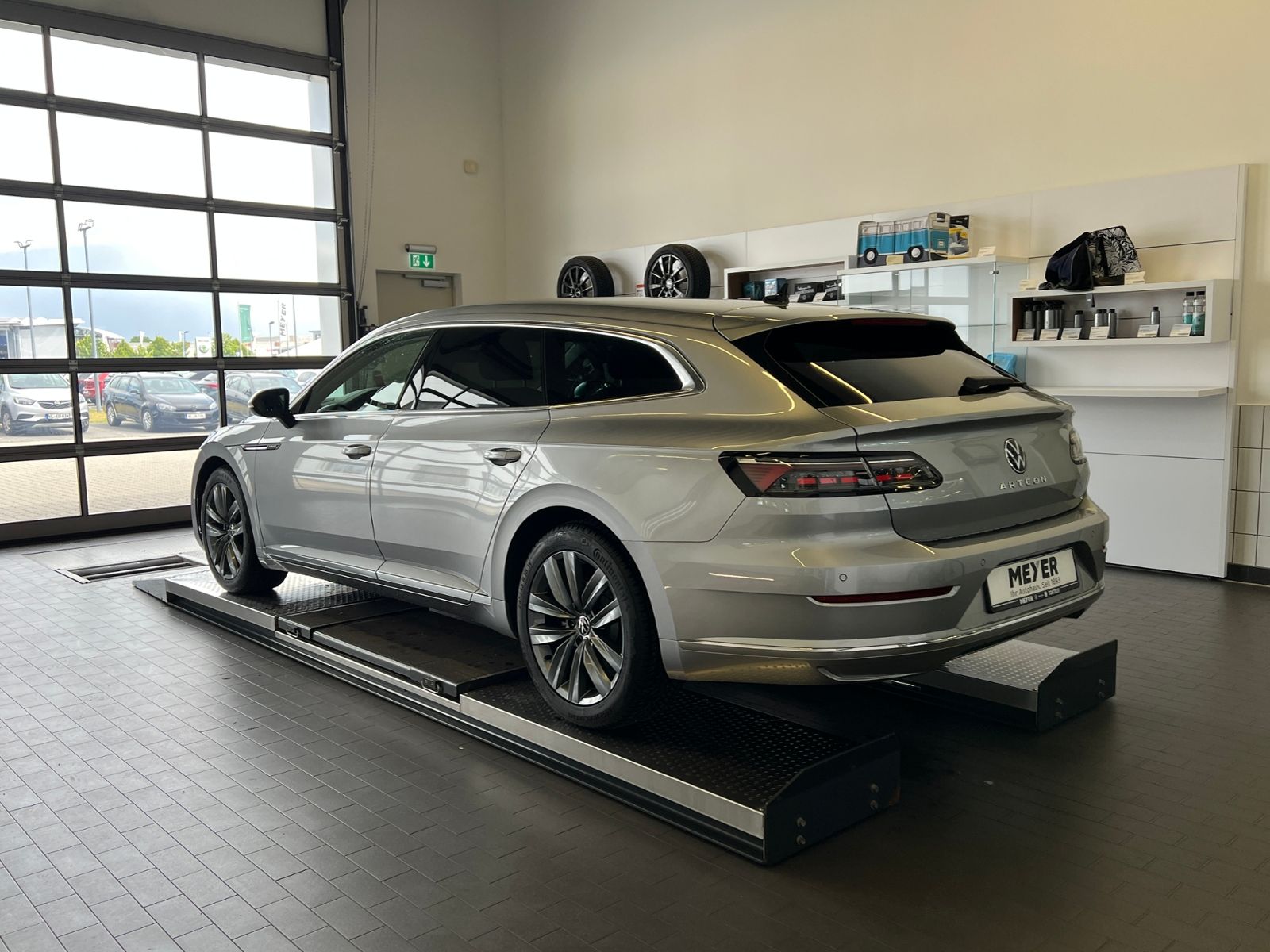 Fahrzeugabbildung Volkswagen Arteon Shooting Brake Elegance 2.0 TDI DSG *AHK,