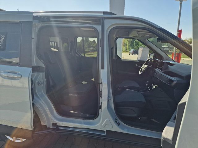 Fahrzeugabbildung Ford Tourneo Courier Titanium, Winterpaket