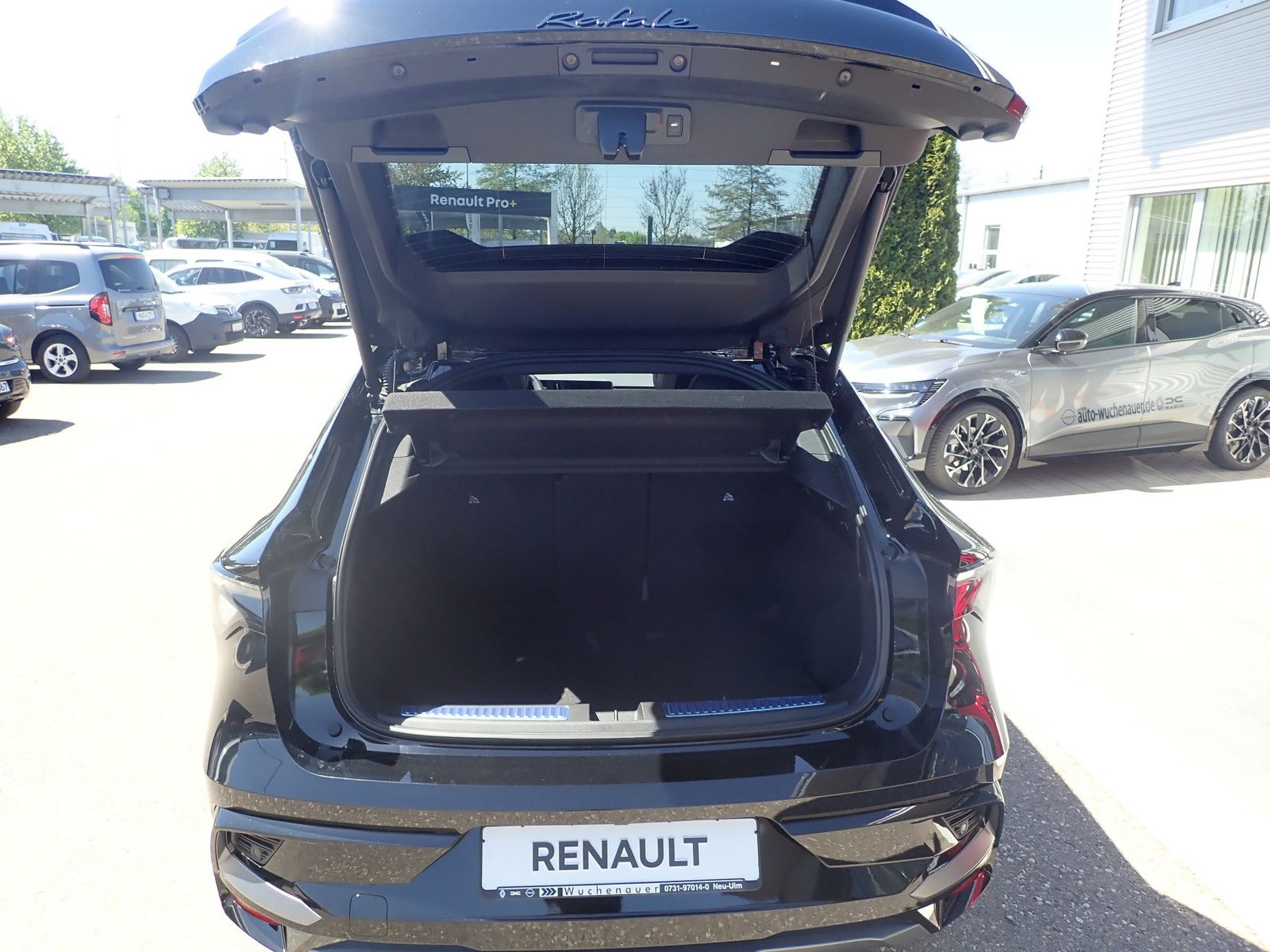 Fahrzeugabbildung Renault Rafale Esprit Alpine Full Hybrid E-Tech 200