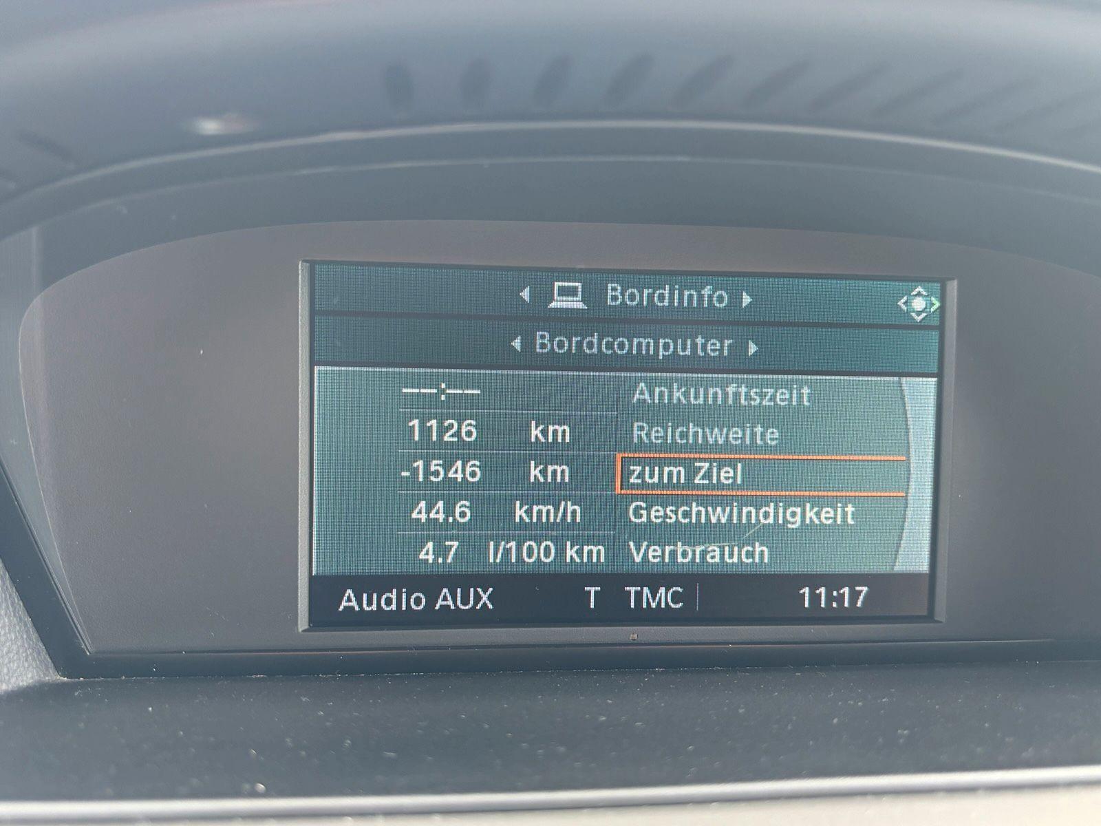 BMW 320 2008 — photo 5
