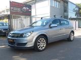 Opel Astra 1.8 Elegance     AUTOMATIK   1.8  Elegance - Opel Astra aus 2005: Elegance