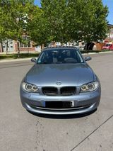BMW 120d AUTOMATIK 1TE HAND TÜV NEU - BMW 120 aus 2007: 120d