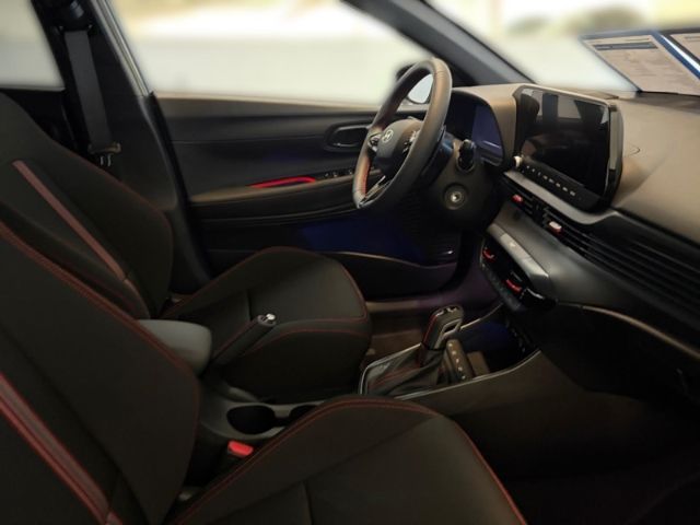 Fahrzeugabbildung Hyundai i20 N Line (100PS) +Assistenz-Paket+Dachlackieru