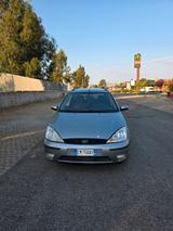 Ford Focus 1.8 TDCi (115CV) cat SW Ghia - Ford Focus aus 2004 mit Diesel-Antrieb