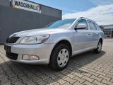 Skoda Octavia Combi Family, SHz, PDC, Navi, Tempomat - gebrauchte Skoda Octavia aus dem Jahr 2012