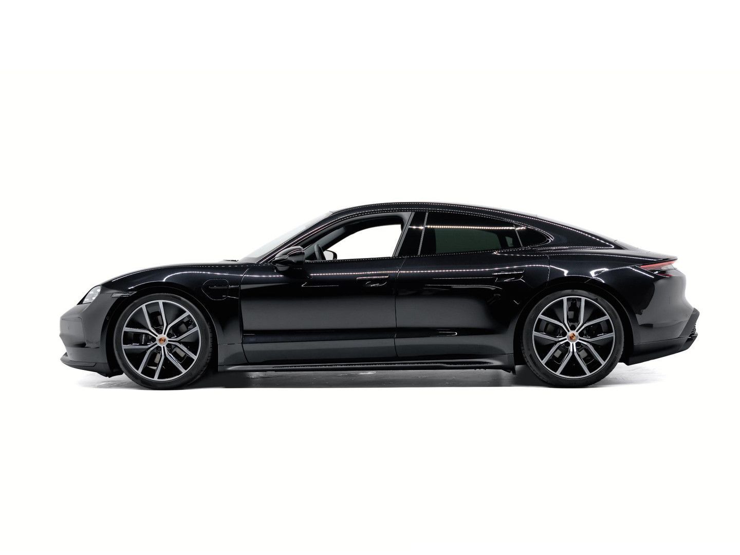 Porsche Taycan Black Edition imagem 2
