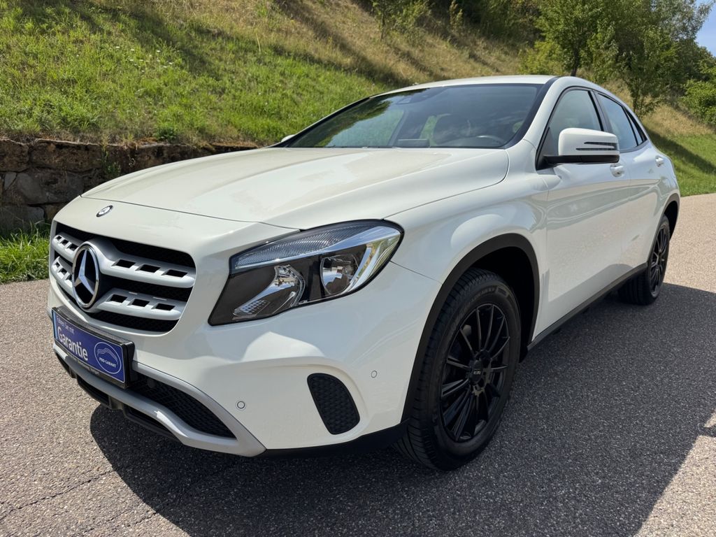 Image of Mercedes-Benz GLA 200