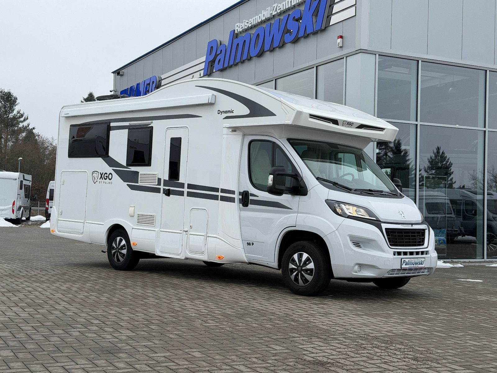 Fahrzeugabbildung XGO Dynamic 98 P - Modell 2024