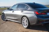 BMW 318 d Sport Line +LED+Standhzg.+AHK+ - gebrauchte BMW 318 aus dem Jahr 2022