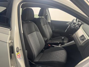 Volkswagen Taigo - 12