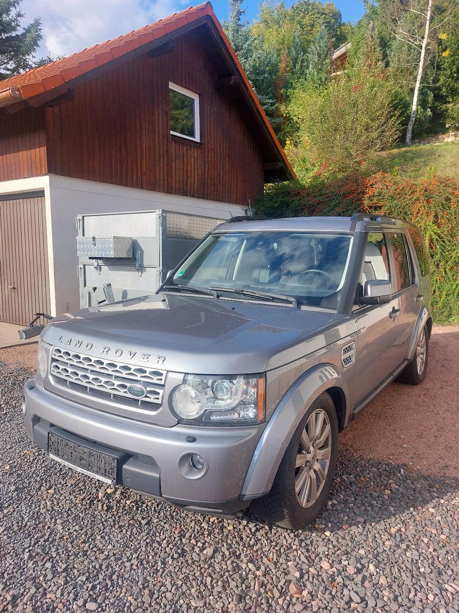 Land Rover Discovery 3.0 TDV6 HSE