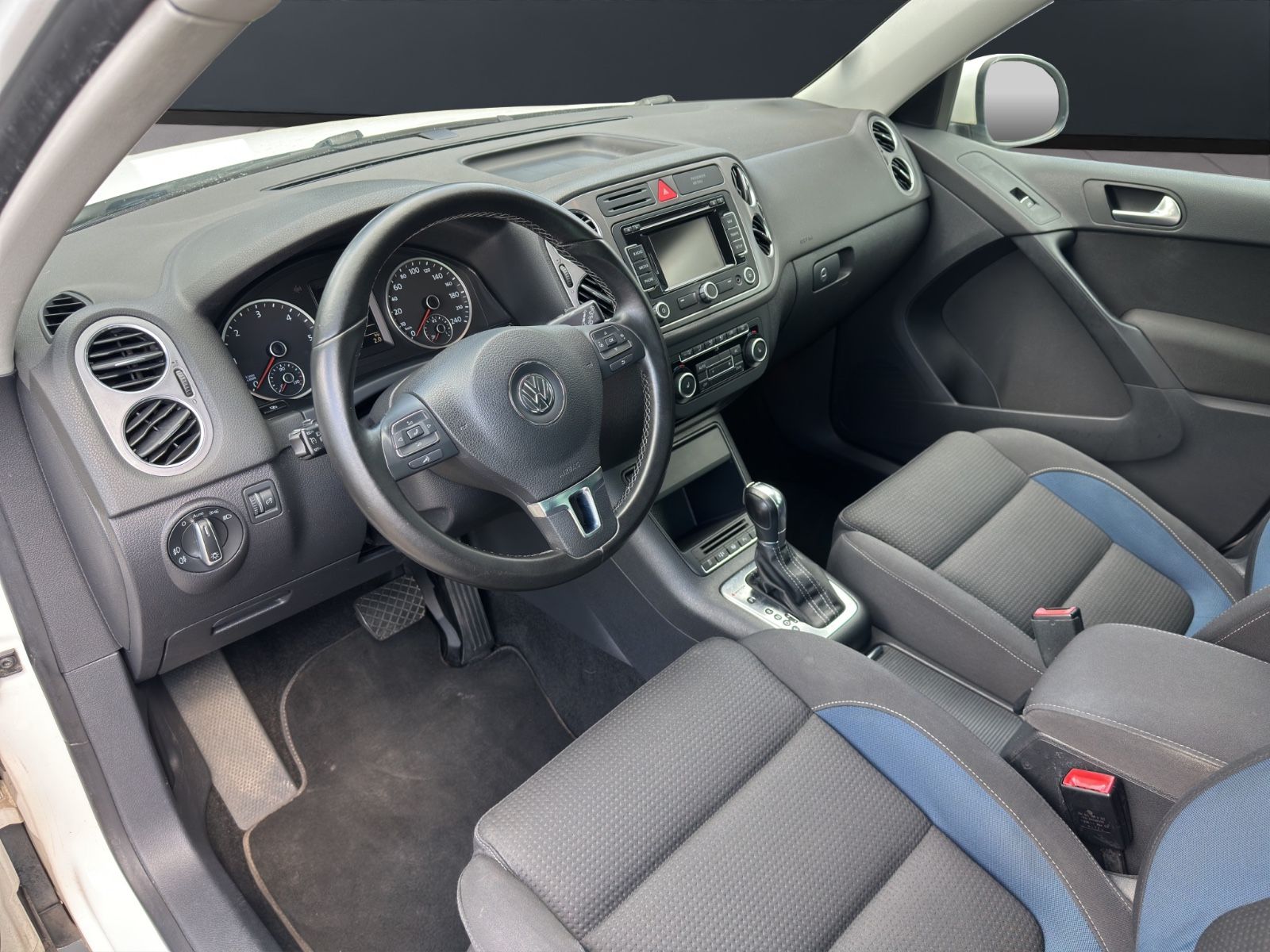 Fahrzeugabbildung Volkswagen Tiguan Team 4Motion*1.Hand*Automatik*2.0*TDI