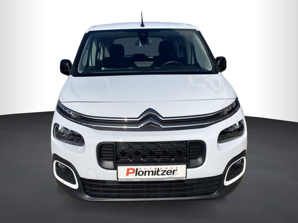 Fahrzeugabbildung Citroën Berlingo M PT 110 FEEL *Keyless*FArb-Touch *PDC*