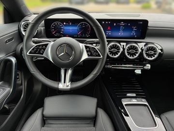 Mercedes CLA 200 - 10