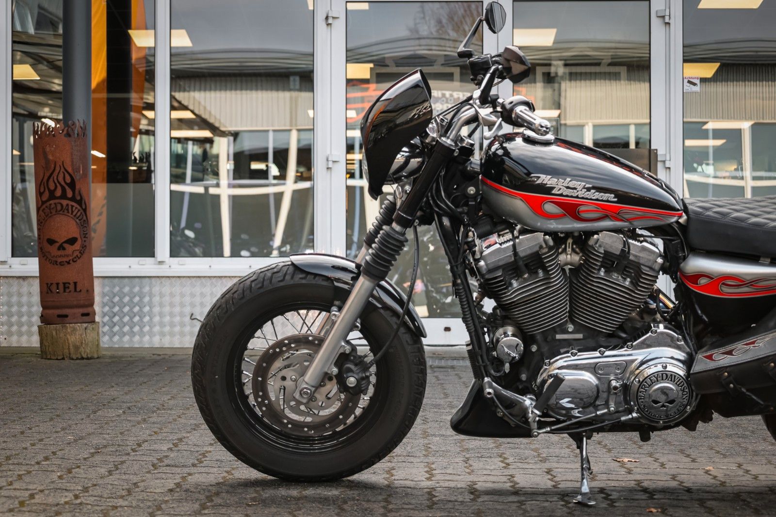 Fahrzeugabbildung Harley-Davidson XL1200L Cafe Racer Umbau -BSL 200er  Heckumbau--