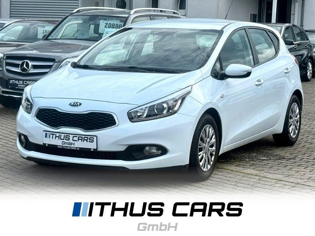 Kia Ceed Attract Scheckheft
