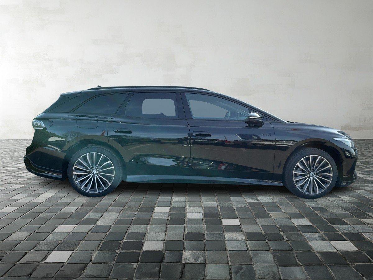 Volkswagen ID.7 GTX Tourer 4M 86 kWh Pano*AHK*Navi*Sitzlüft