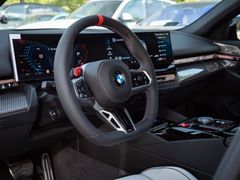 BMW M5 – 12 / 32