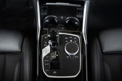 BMW 320i Advantage*Limousine*Unfallfrei*BMW-Garantie