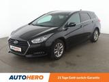Hyundai i40 1.6 Trend Blue*NAVI*TEMPO*CAM*PDC*SHZ*KLIMA* - Hyundai i40 mit Benzin-Antrieb: Kombi, 1.6