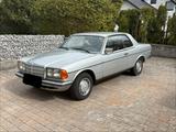 Mercedes-Benz Mercedes Benz W123 230CE Coupé Oldtimer - Mercedes-Benz CE w123