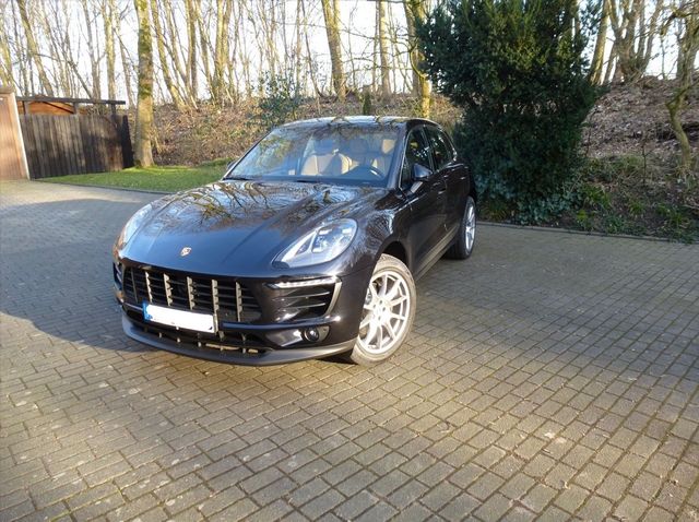PORSCHE Macan - 1. Hd./ACC/LED/Pano/RFK/AHK/20 Zoll