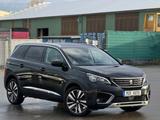 Peugeot 5008 Allure 7 Sitzer - Peugeot 5008 mit Diesel-Antrieb: Kleinbus, Automatik