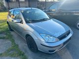 Ford Focus mit Klima Tüv bis 02/2027 - Ford Focus aus 2003: Kleinwagen