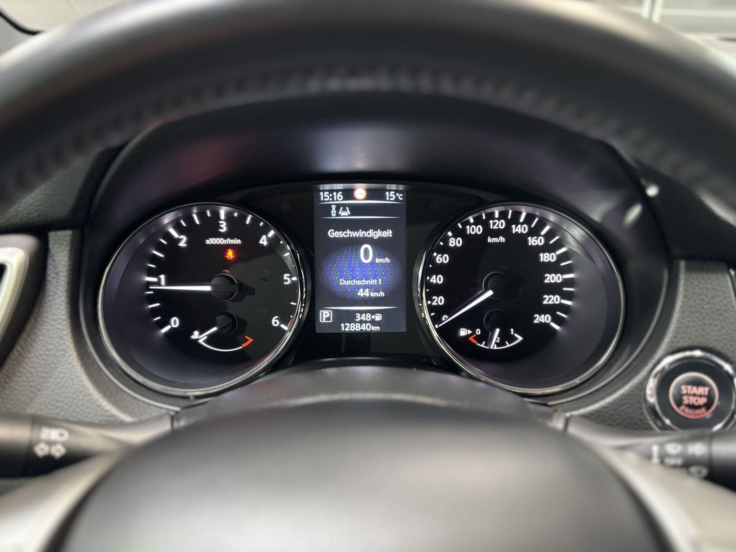 Fahrzeugabbildung Nissan Qashqai N-Vision#Kamera#Navi#Alcantara
