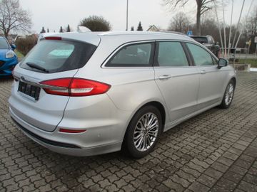 Ford Mondeo Turnier Titanium PDC + AHK ab + Sitzh.