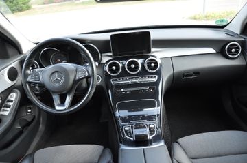 Mercedes C 200 - 9