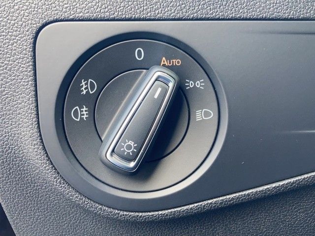 Fahrzeugabbildung Volkswagen Tiguan IQ.DRIVE LED Navi ACC AHK RFK SHZ
