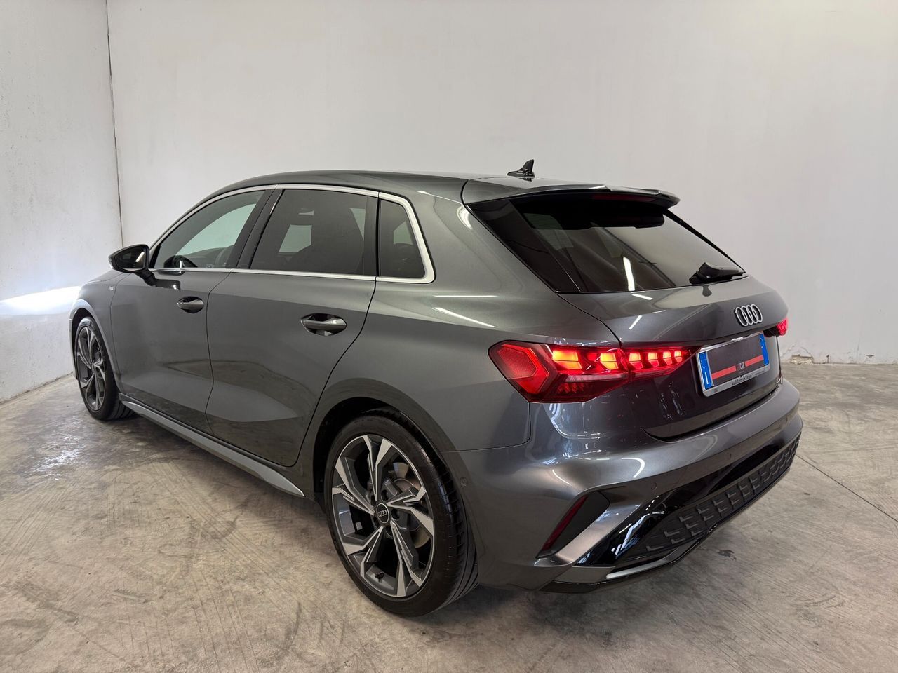Audi A3 Sportback 1.5 Tfsi Mhev S line Matrix *  imagem 3