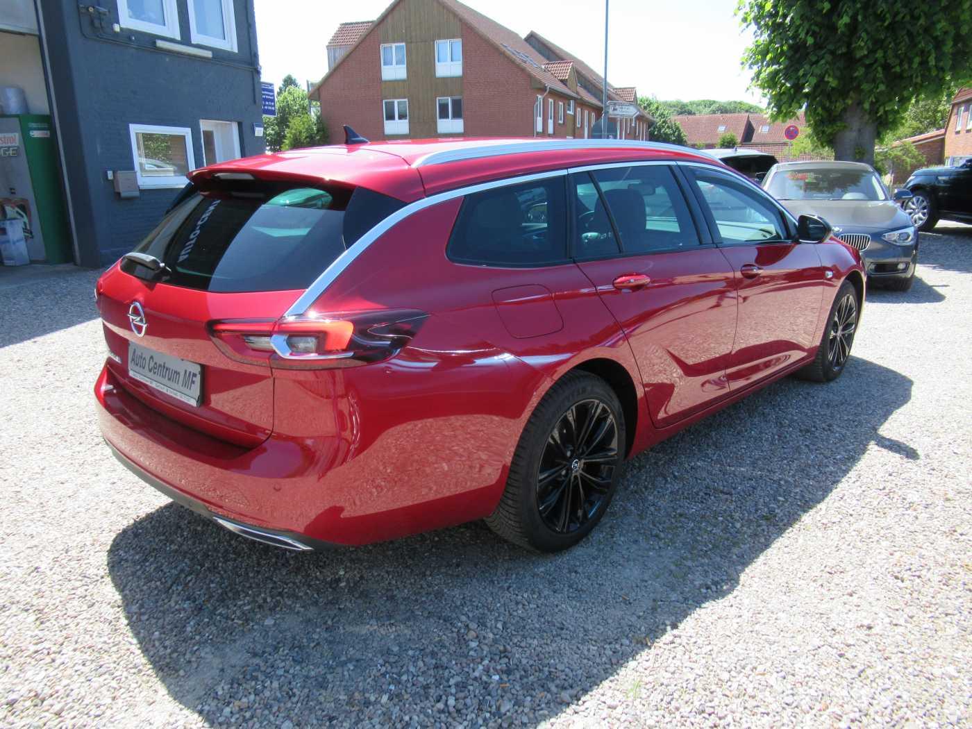 Opel Insignia Sports Tourer 2.0 Ultimate