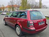 Volkswagen VW Passat Variant TÜV 09/2026 - VW Passat Variant von 2001