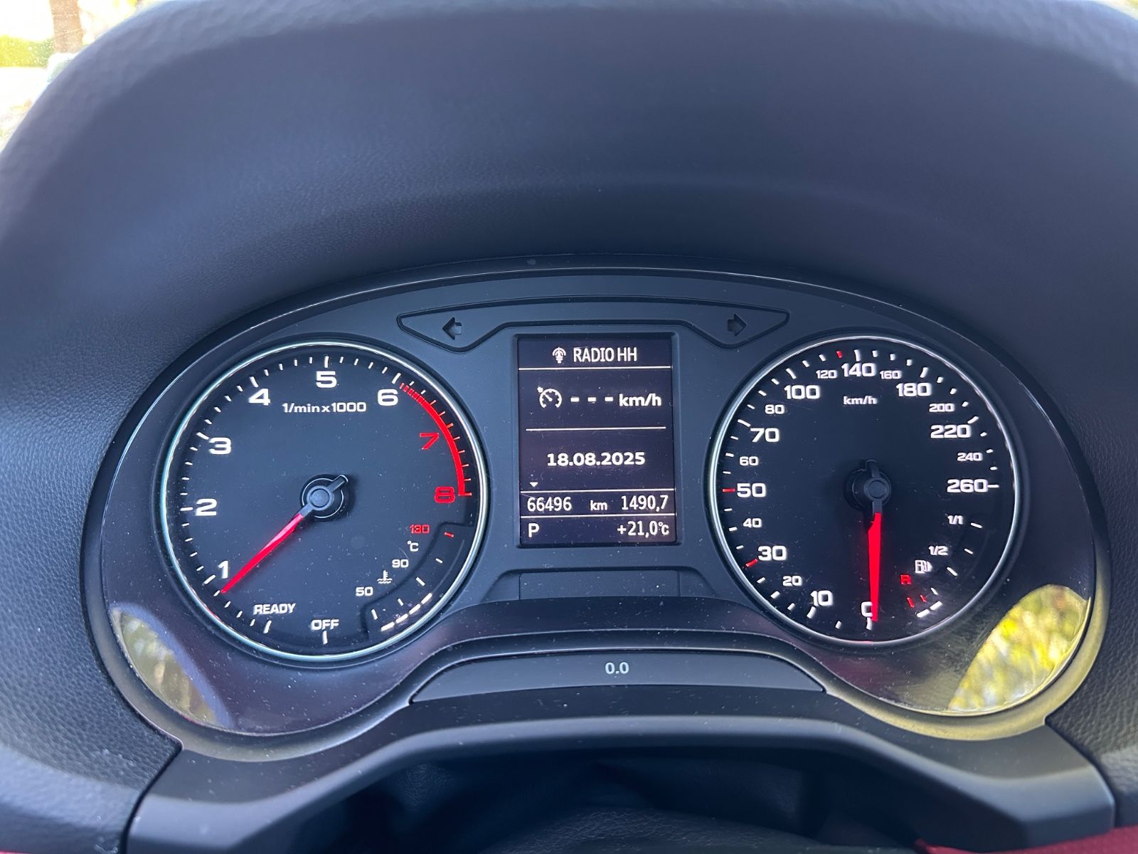 Fahrzeugabbildung Audi Q2 Sport*PDC*TEMPO*SHZ*SPORTSITZE