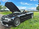 BMW E36 Cabrio 320i  SHADOWLINE WINTERPREIS  - BMW aus 1995: E36