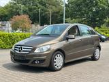 Mercedes-Benz B 180 CDI 8-Fach*Klima*PDC*Sitzheizung* - Mercedes-Benz B 180 Gebrauchtwagen in Aachen