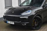 Porsche Cayenne S Diesel Pano! LED! 21 Zoll! AHK! Euro6! - Porsche Cayenne in Wiesbaden