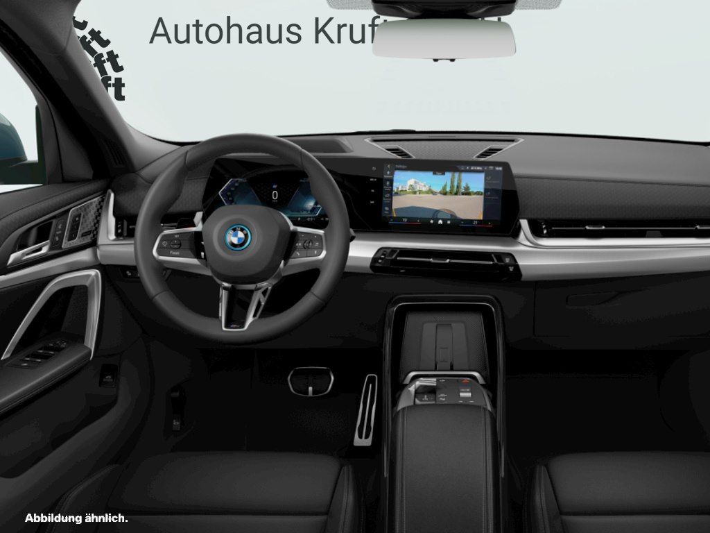 BMW iX2 - Bild 5