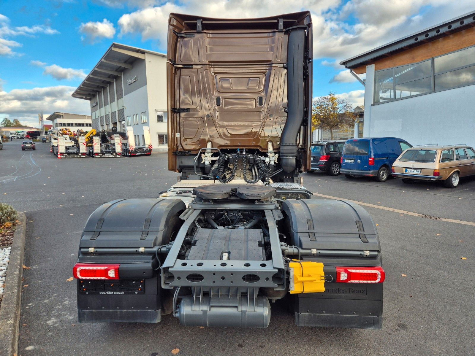 Fahrzeugabbildung Mercedes-Benz Actros 1848 LS Öl-Retarder Standklima BigSpace