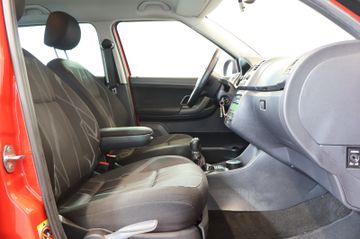 Skoda Fabia Combi Fresh 1.2 TSI KLIMAAUT.+TEMP+PDC+ALU