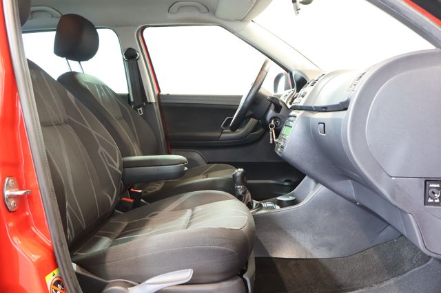 Skoda Fabia Combi Fresh 1.2 TSI KLIMAAUT.+TEMP+PDC+ALU