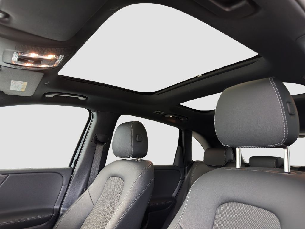 Fahrzeugabbildung Mercedes-Benz B 200 SpurH*AUT*LM*Teilled.
