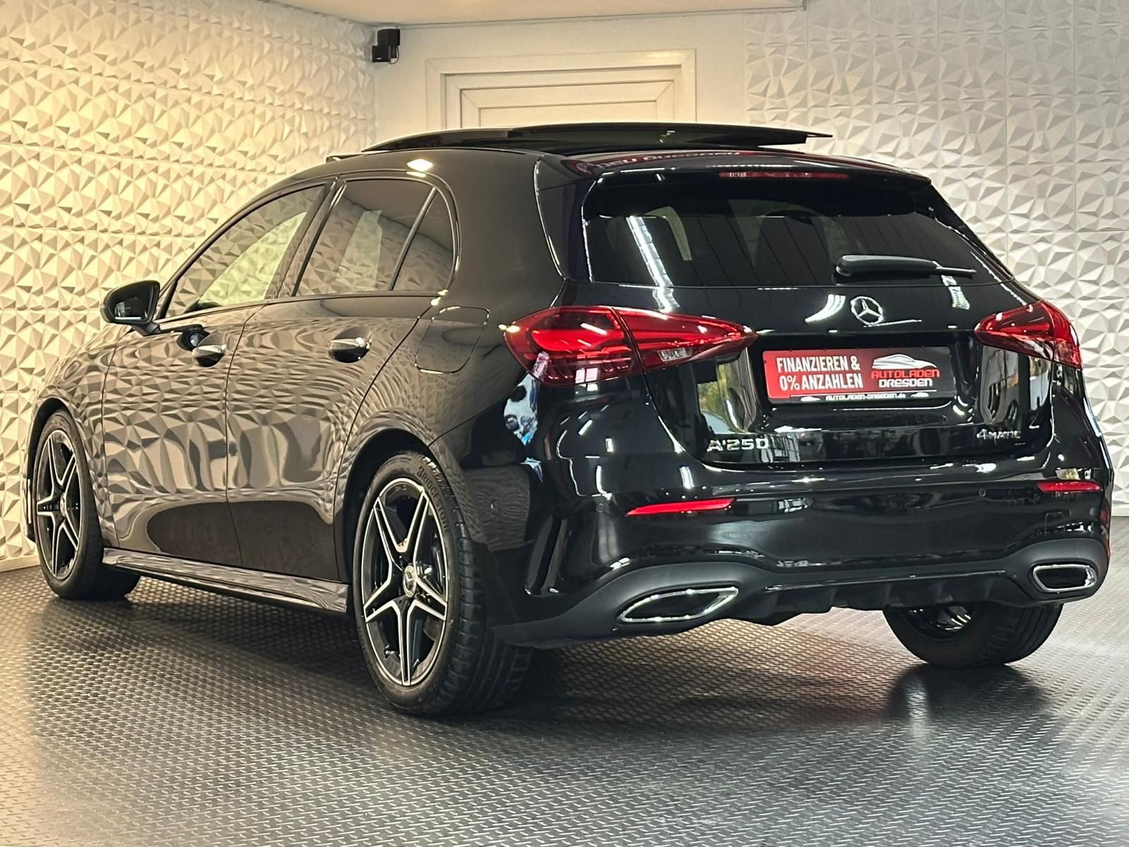 MERCEDES-BENZ A 250 4M AMG NIGHT* LED#SHZ#PANO#NAVI#TEMPO#SPUR - Image 5