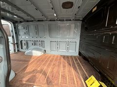 Fahrzeugabbildung Volkswagen Crafter 50/35 mittella RWD,L2,Zwillingsbereifung