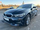 BMW 330 e Touring Sport Line Navi LED Kamera ACC AHK - BMW 330 Gebrauchtwagen in Stuttgart