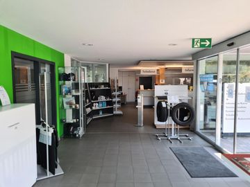 Fahrzeugabbildung Volkswagen T-Cross Life Limited 1.0 TSI AHK Klima