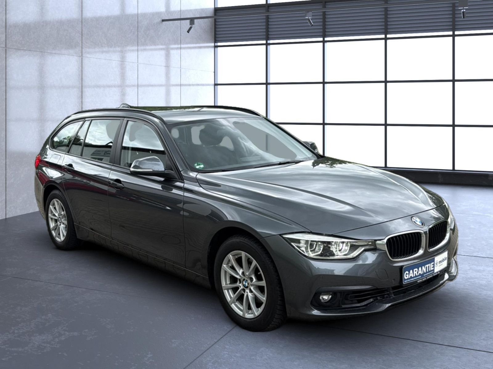 Fahrzeugabbildung BMW 320 i Touring/ unfallfrei