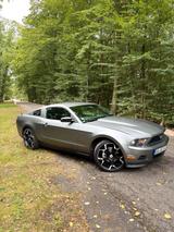 Ford Mustang 3.7 nach der Restaurierung, 2011 - gebrauchte Ford Mustang aus dem Jahr 2011
